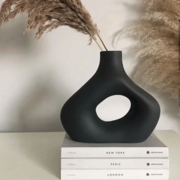 H&M Home Stoneware Modern Irregular Black Ceramic Vase Decor - Picture 2 of 10